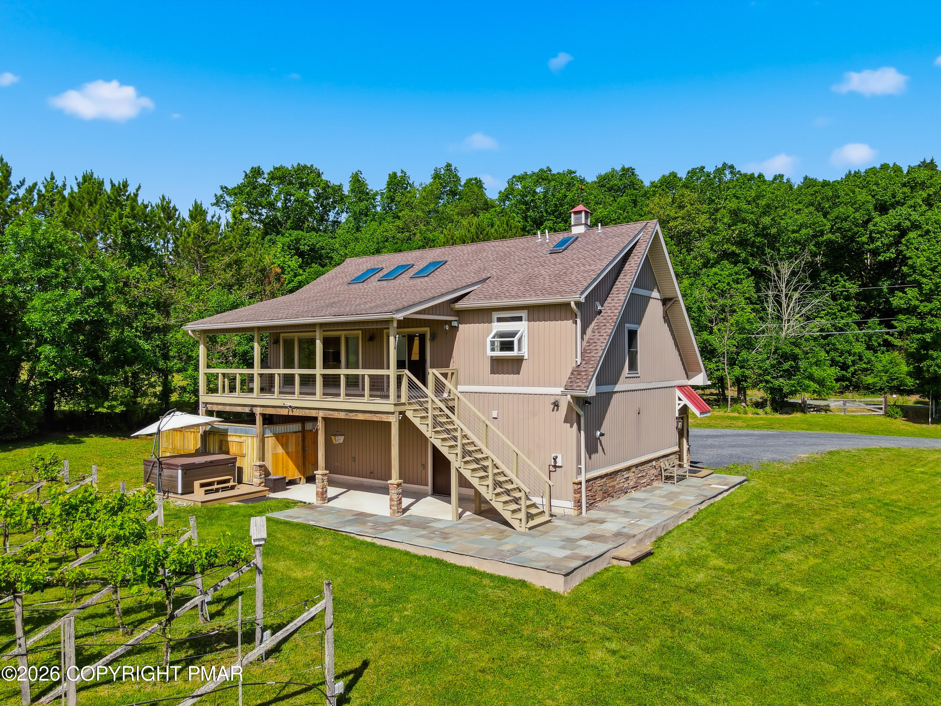 2432 Rimrock Drive Stroudsburg, PA 18360 - Photo 17 of 102 22-Photo-21