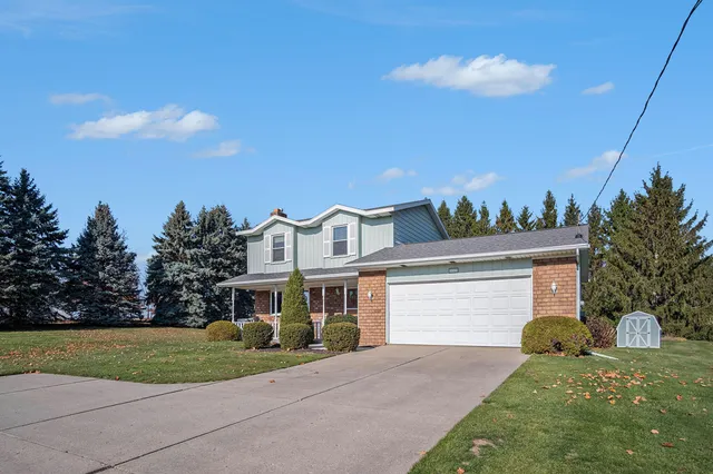 $424,900 | 3783 56th Street Southwest, Grandville, MI 49418