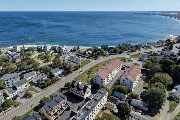 $700,000 | 989 Ocean Boulevard, Unit 27, Hampton, NH 03842