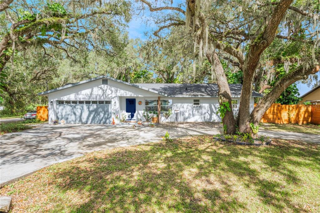5525 Alligator Lake Road St. Cloud, FL 34772 - Photo 1 of 1 Gallery Image 1