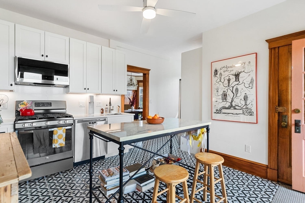 76 Draper Street, Unit 1 Boston, MA 02122 - Photo 4 of 28 Gallery Image 4