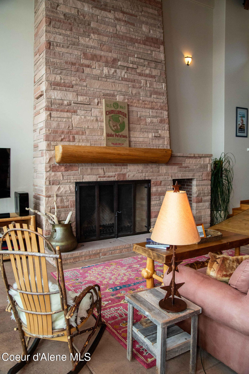 440 Pringle Hope, ID 83836 - Photo 15 of 46 Floor to Ceiling Fireplace