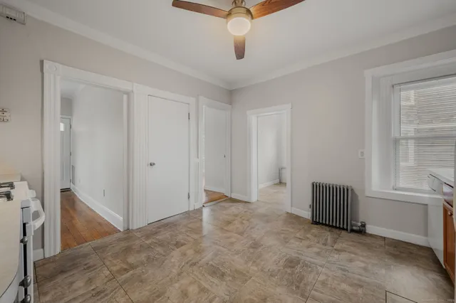 $2,000 | 245 Willetts Avenue, New London, CT 06320