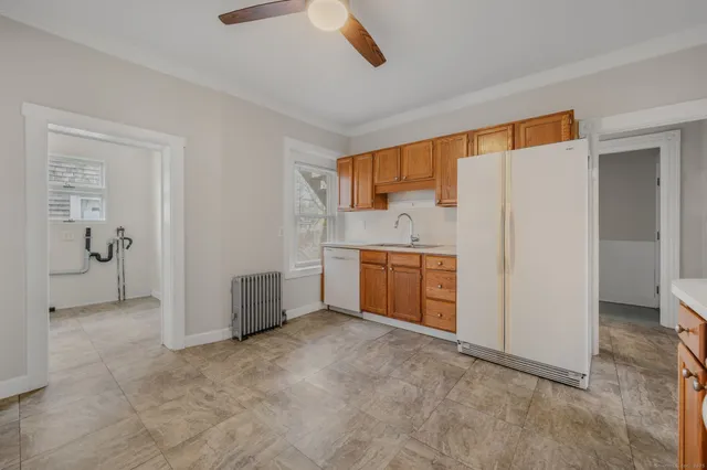 $2,000 | 245 Willetts Avenue, New London, CT 06320