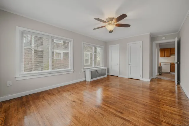 $2,000 | 245 Willetts Avenue, New London, CT 06320