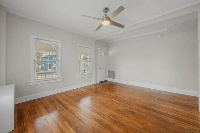 $2,000 | 245 Willetts Avenue, New London, CT 06320