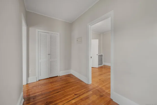 $2,000 | 245 Willetts Avenue, New London, CT 06320