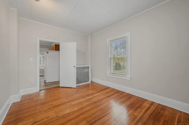 $2,000 | 245 Willetts Avenue, New London, CT 06320