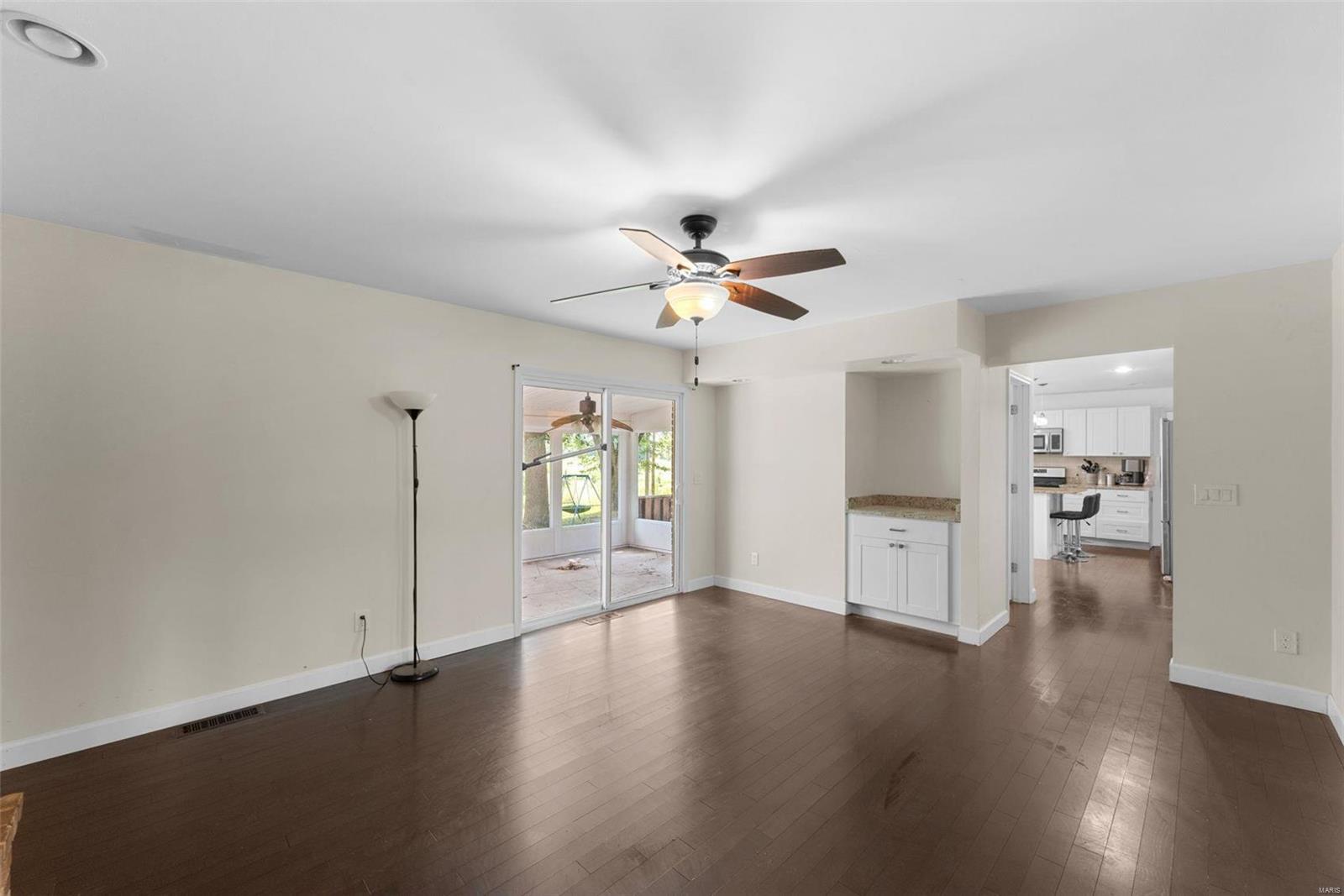 13344 West Watson Road Sunset Hills, MO 63127 - Photo 15 of 49 Gallery Image 15