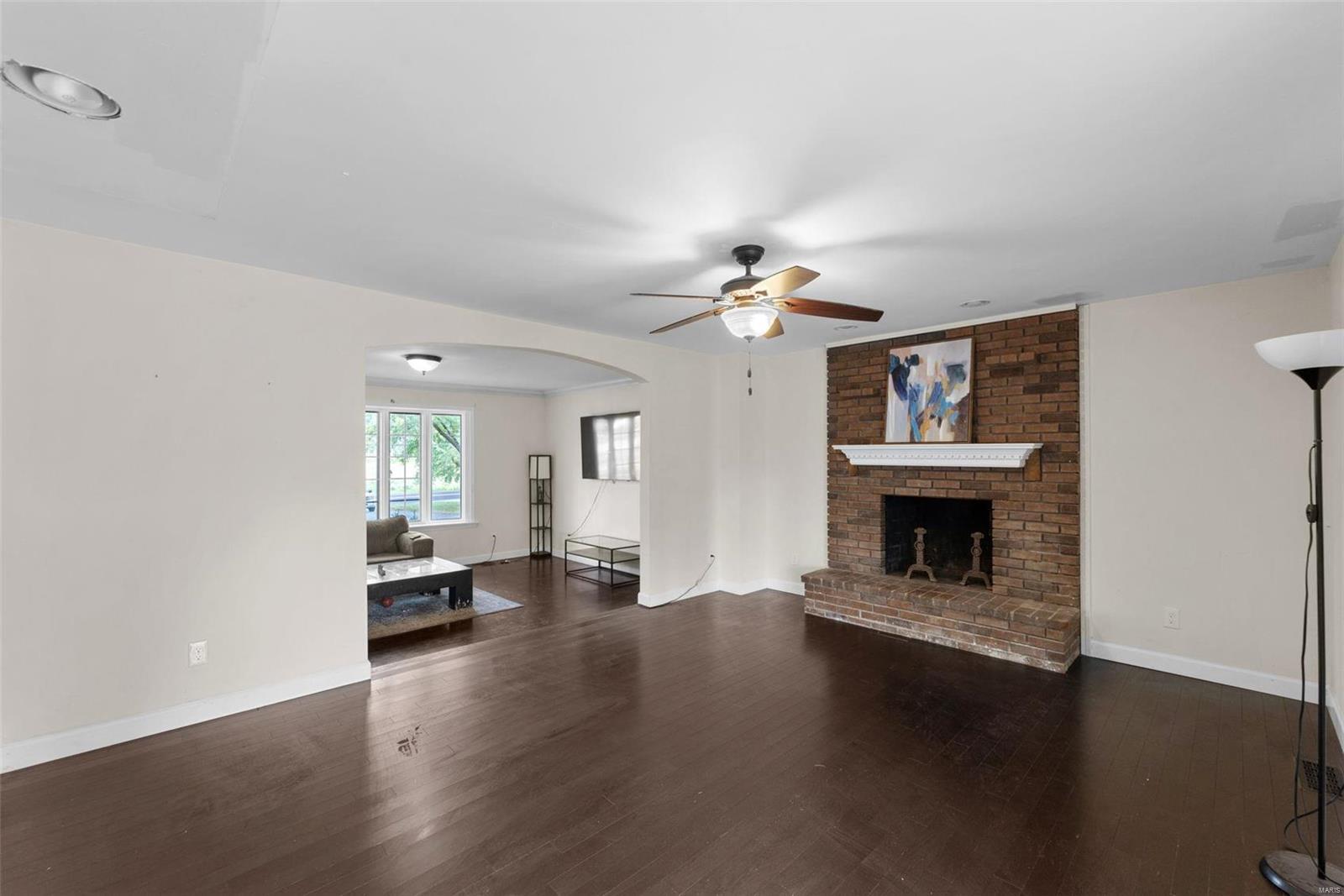 13344 West Watson Road Sunset Hills, MO 63127 - Photo 17 of 49 Gallery Image 17