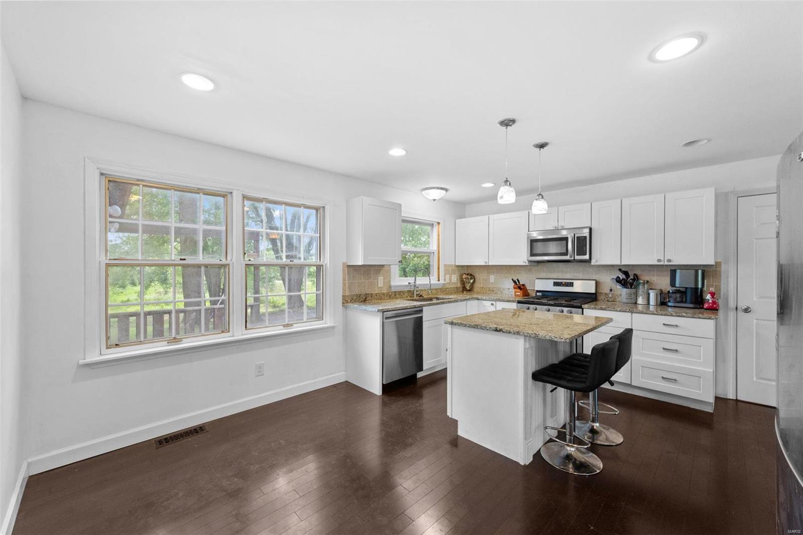 13344 West Watson Road Sunset Hills, MO 63127 - Photo 20 of 49 Gallery Image 20