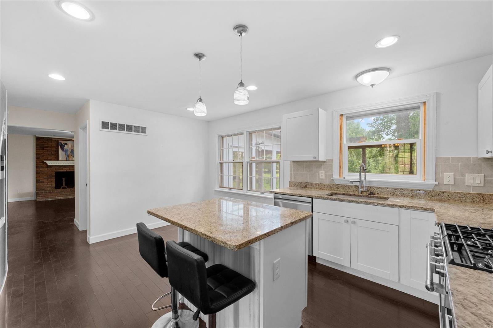 13344 West Watson Road Sunset Hills, MO 63127 - Photo 21 of 49 Gallery Image 21