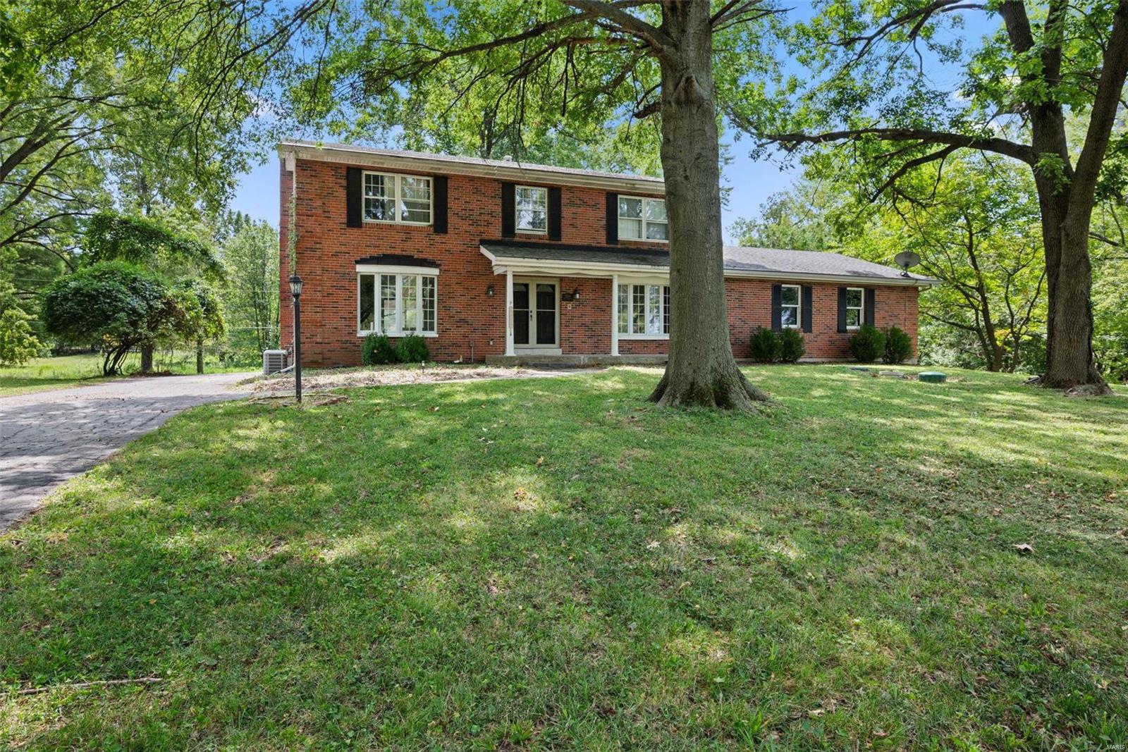 13344 West Watson Road Sunset Hills, MO 63127 - Photo 4 of 49 Gallery Image 4