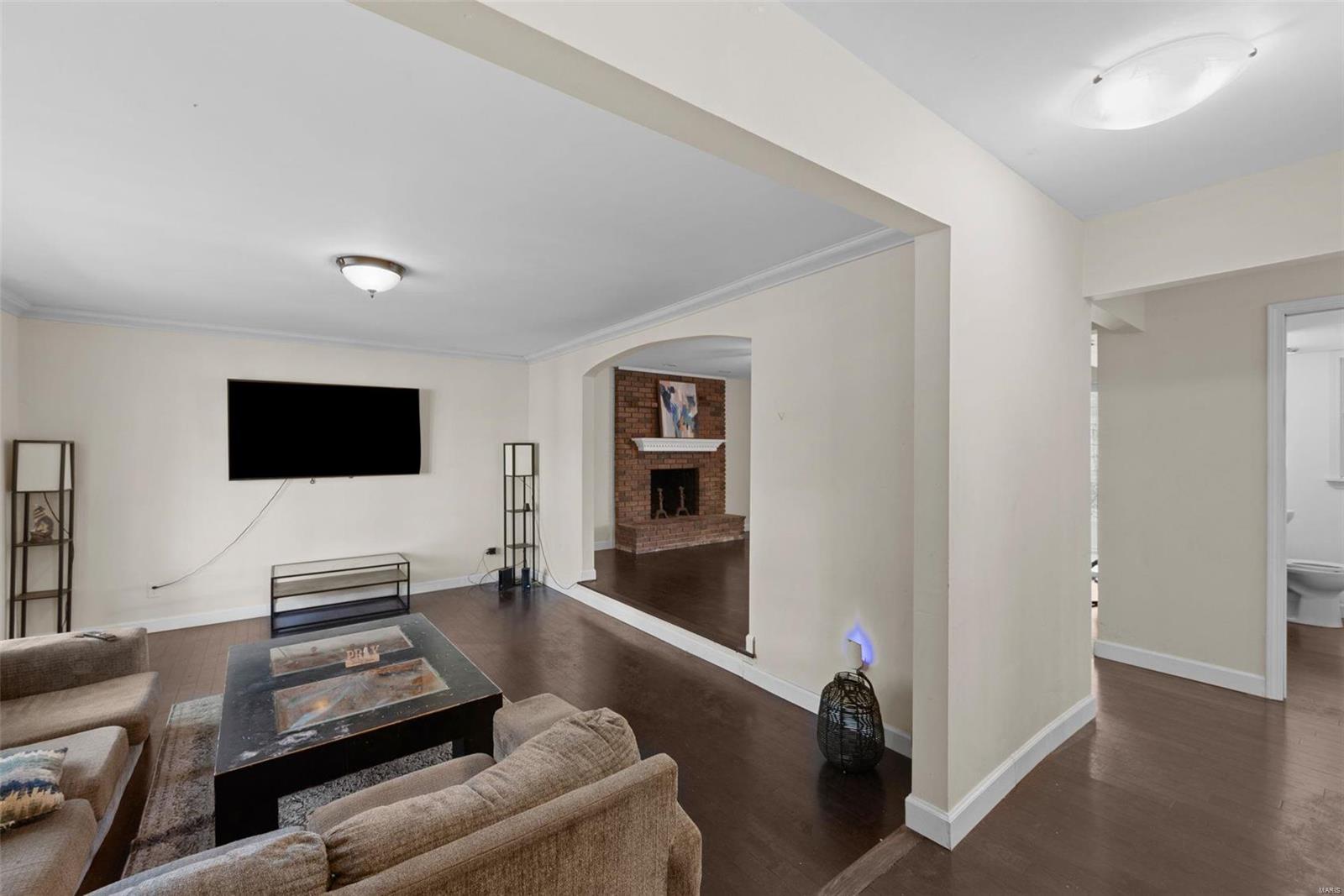 13344 West Watson Road Sunset Hills, MO 63127 - Photo 10 of 49 Gallery Image 10