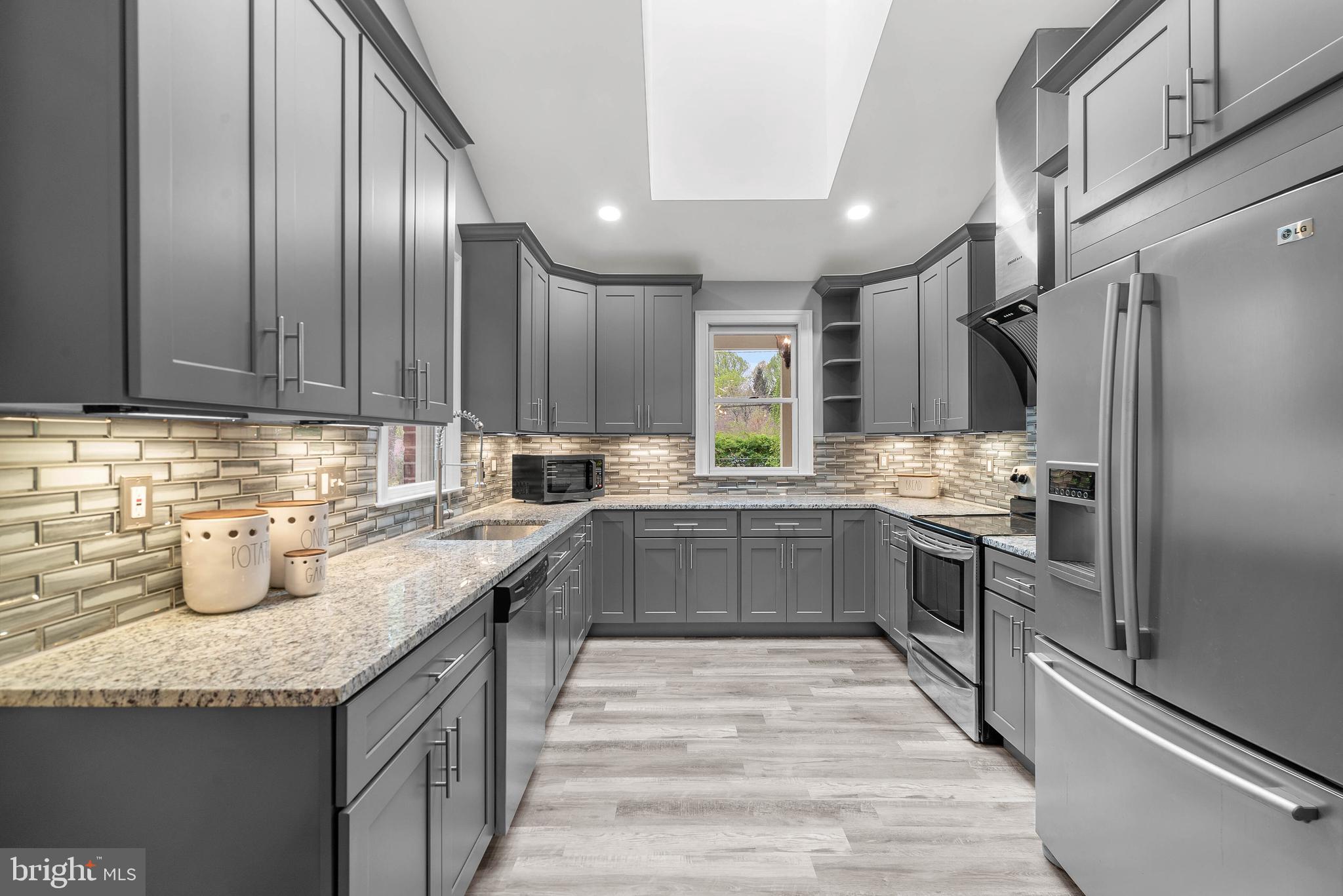 1210 Ednor Road Silver Spring, MD 20905 - Photo 15 of 49 Kitchen
