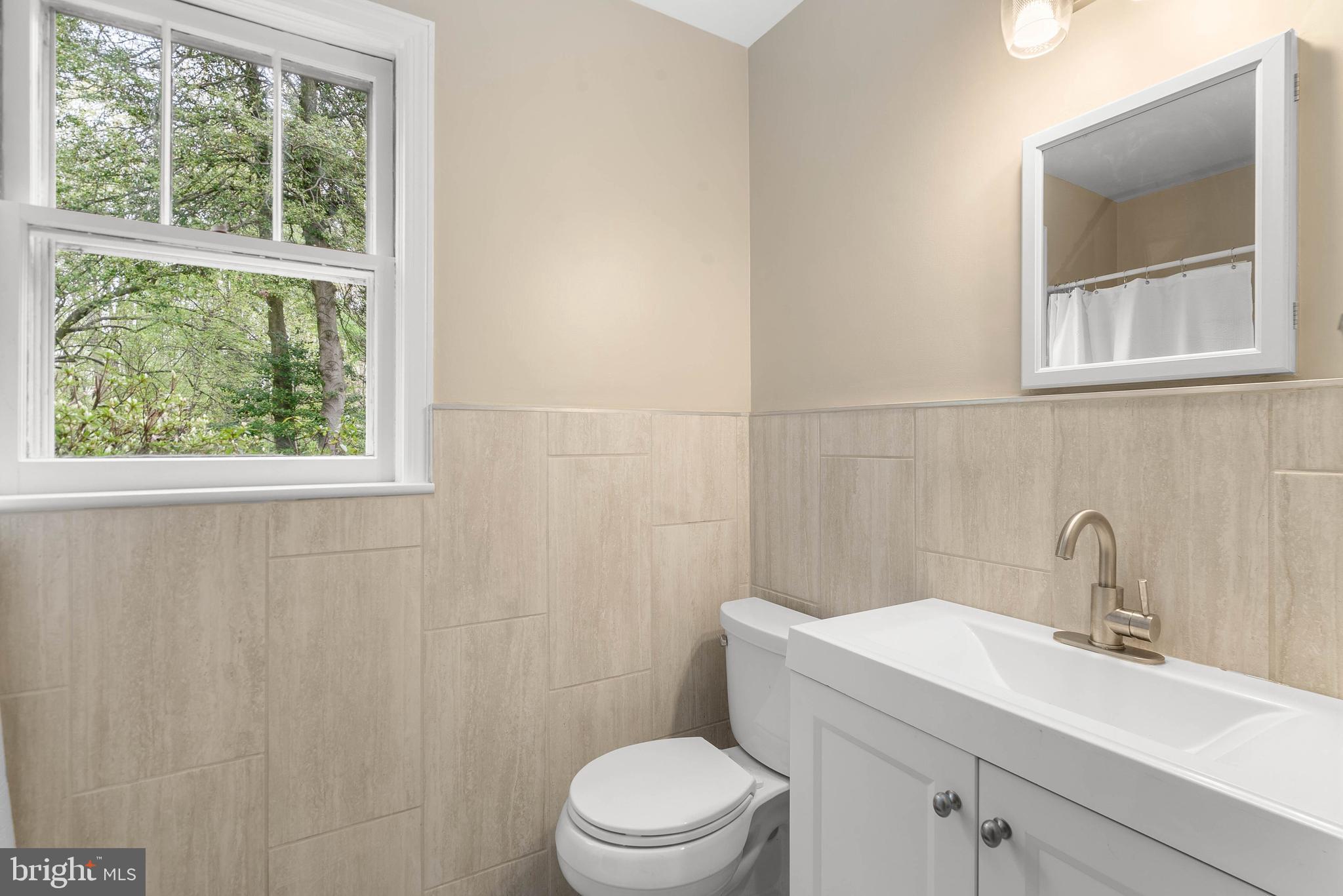 1210 Ednor Road Silver Spring, MD 20905 - Photo 27 of 49 Bathroom