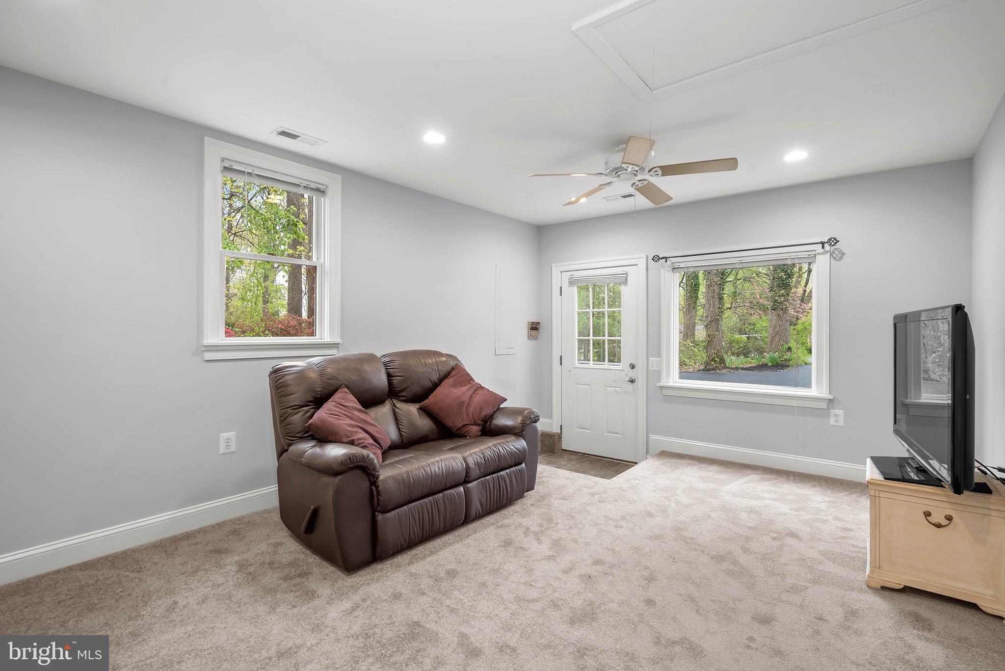 1210 Ednor Road Silver Spring, MD 20905 - Photo 29 of 49 Bedroom