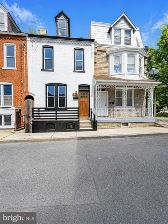 $219,000 | 524 Locust Street, Lancaster, PA 17602
