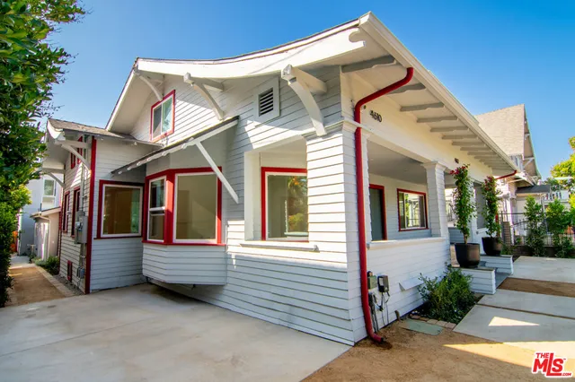 a view of house with outdoor space