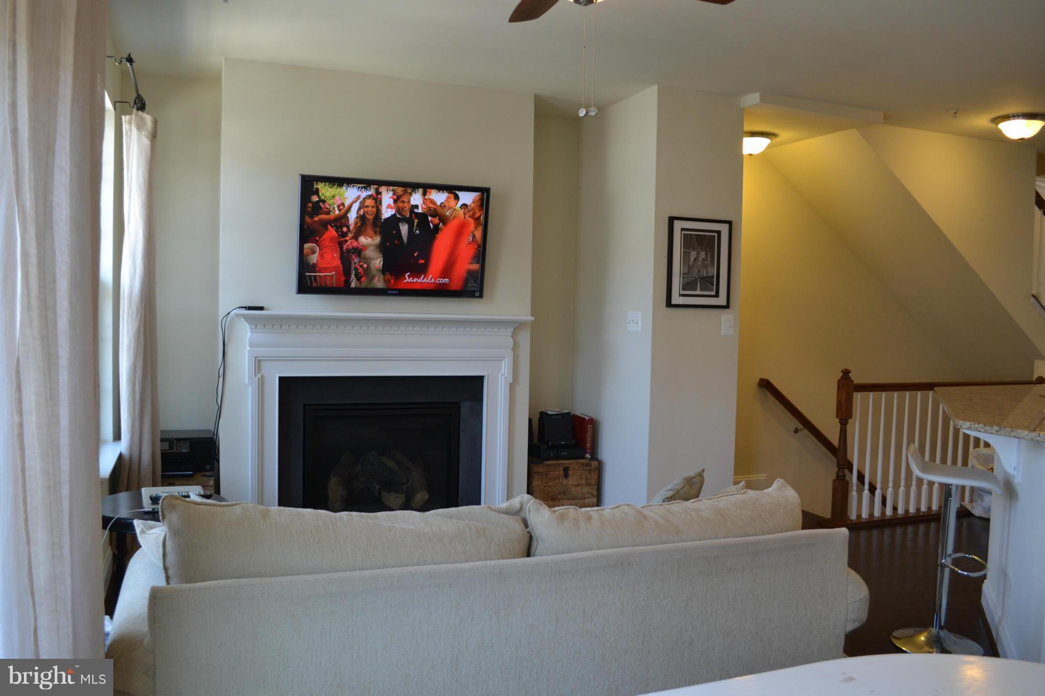 5791 Richards Valley Road Ellicott City, MD 21043 - Photo 11 of 30 Family Room