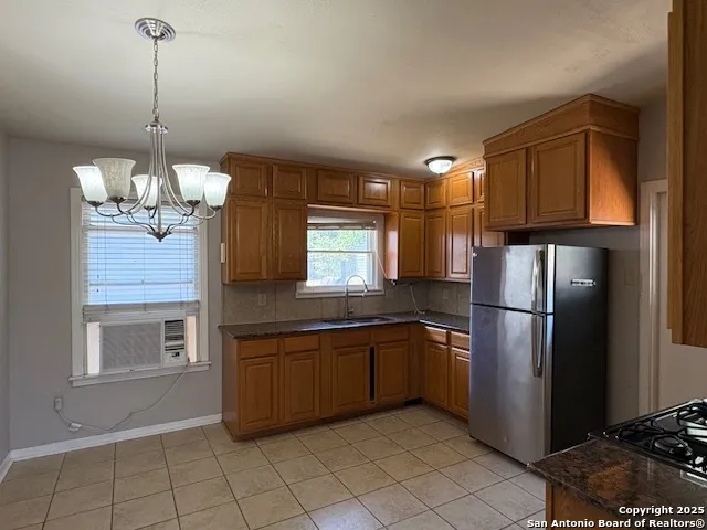 $1,425 | 603 Westmoreland Drive, San Antonio, TX 78213