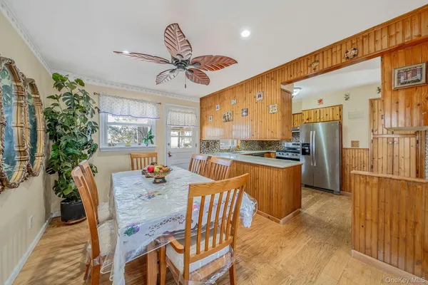 $699,000 | 27 Trader Lane, Brentwood, NY 11717
