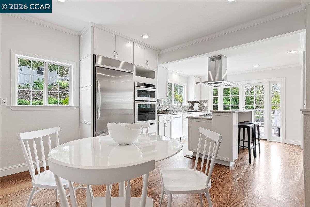 1076 North Thompson Road Lafayette, CA 94549 - Photo 11 of 44