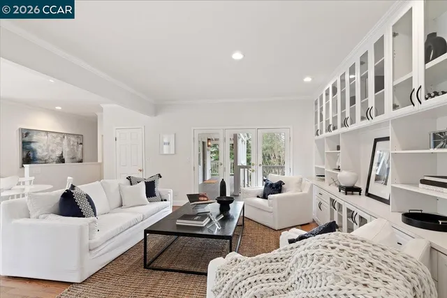 $2,550,000 | 1076 North Thompson Road, Lafayette, CA 94549