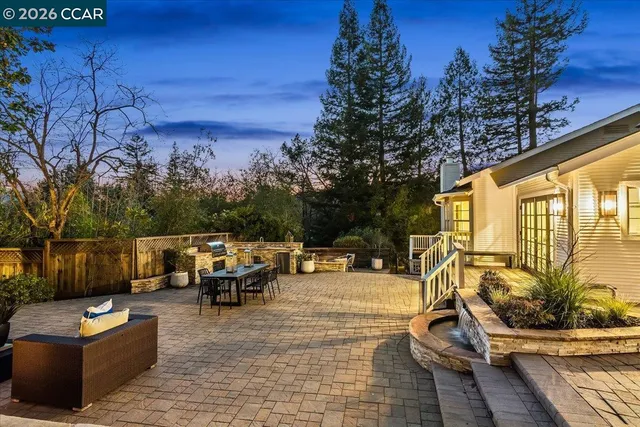 $2,550,000 | 1076 North Thompson Road, Lafayette, CA 94549