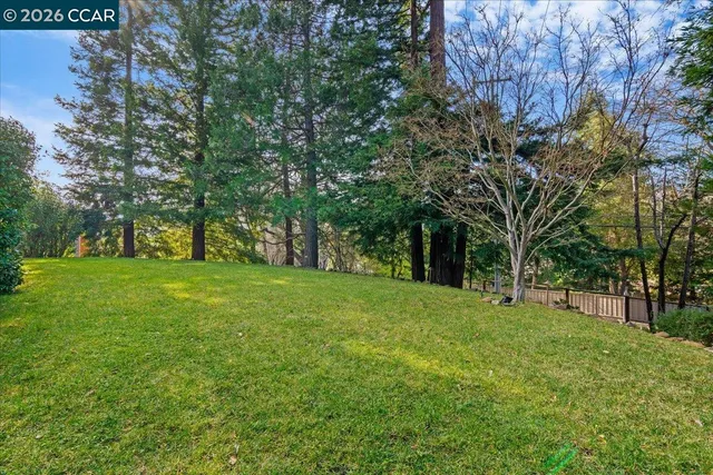 $2,550,000 | 1076 North Thompson Road, Lafayette, CA 94549