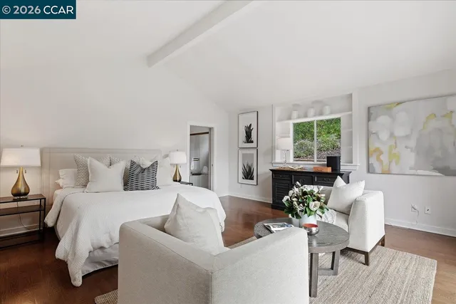 $2,550,000 | 1076 North Thompson Road, Lafayette, CA 94549