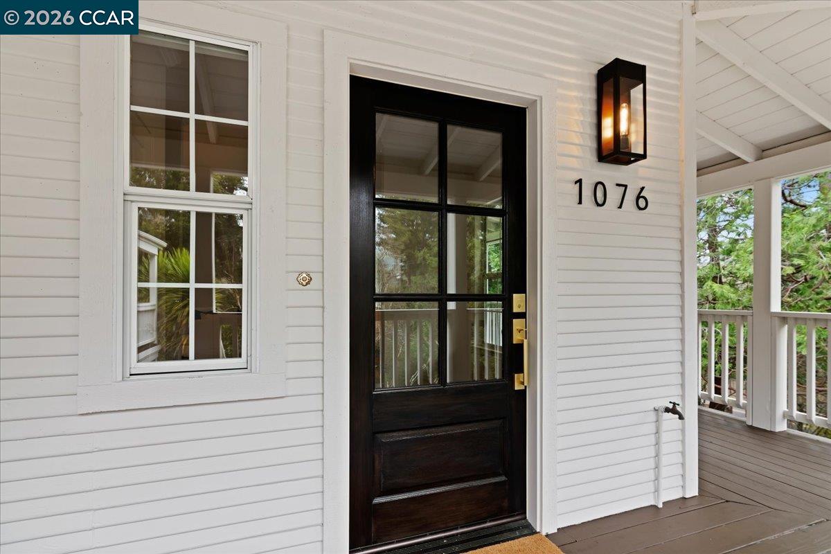 1076 North Thompson Road Lafayette, CA 94549 - Photo 4 of 44