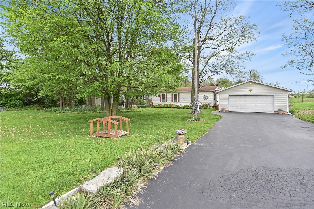 11067 Unity Road New Middletown, OH 44442 - Photo 27 of 29