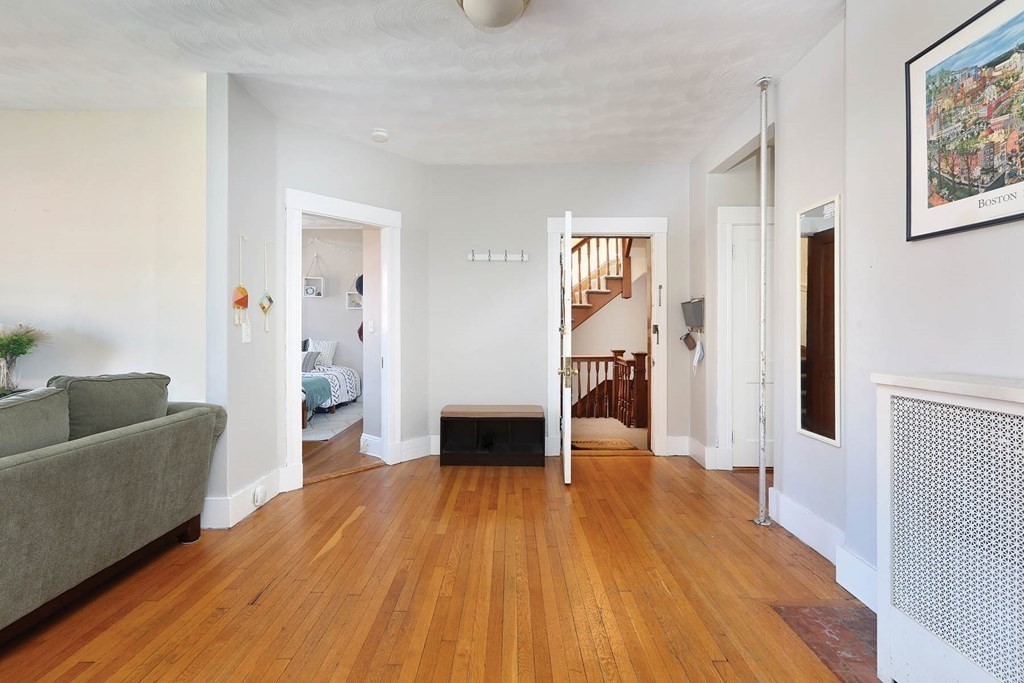30 Claflin Road Brookline, MA 02445 - Photo 3 of 16