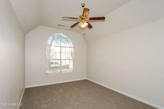 $1,705 | 8486 Clubview Drive, Olive Branch, MS 38654