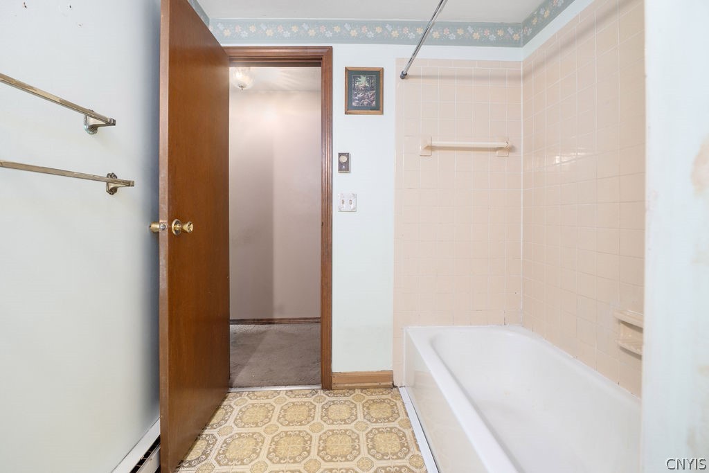 8099 Princess Path Liverpool, NY 13090 - Photo 34 of 43 Gallery Image 34