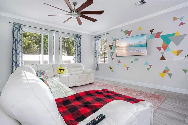 $395,000 | 73 Mayo Court, Oviedo, FL 32765