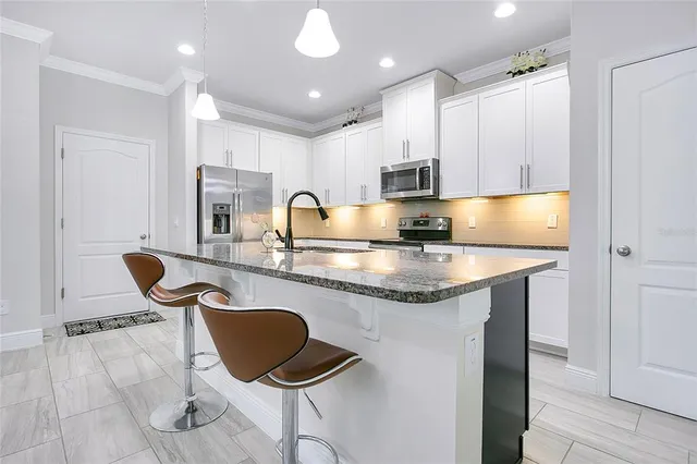 $395,000 | 73 Mayo Court, Oviedo, FL 32765