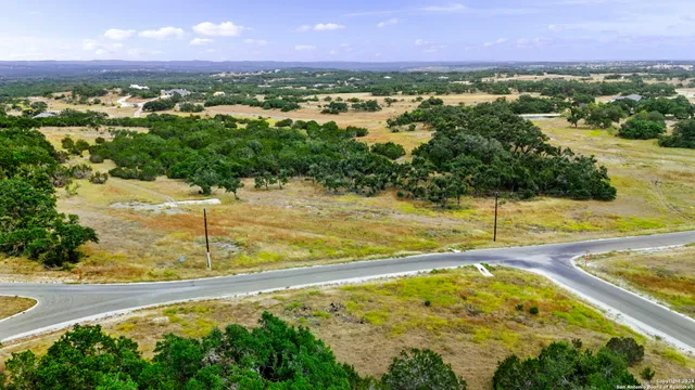 $299,000 | 701 Windmill Ridge, Blanco, TX 78606