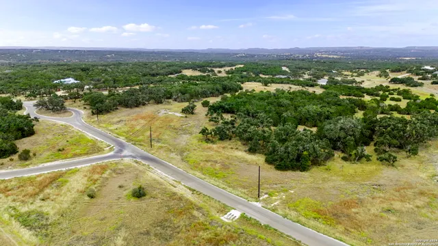 $299,000 | 701 Windmill Ridge, Blanco, TX 78606