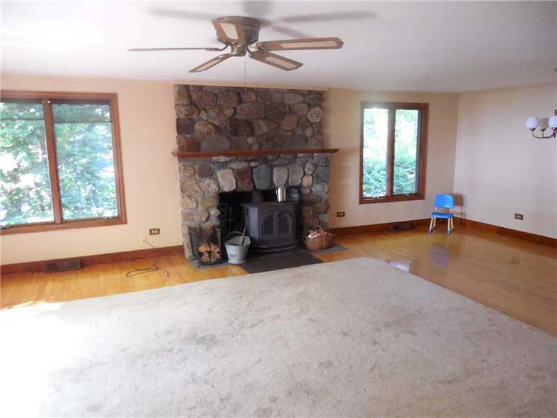 94 Deep Cove Road Raymond, ME 04071 - Photo 21 of 34 Living Room.