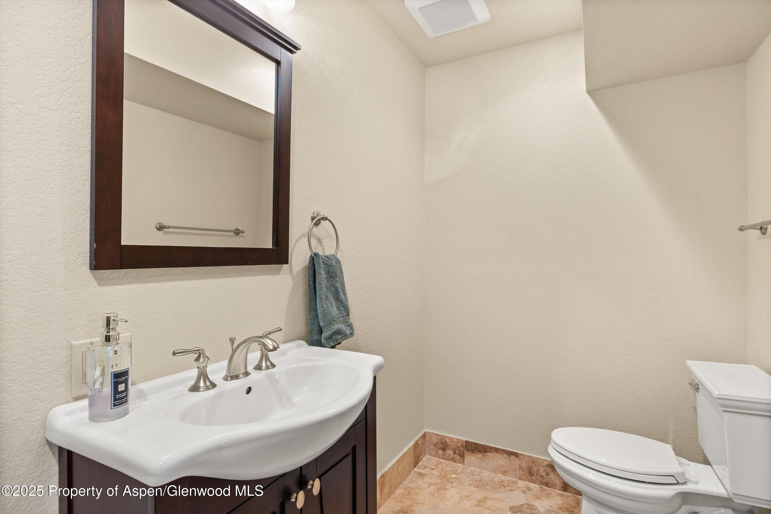 229 Faraway Road, Unit 35 Snowmass Village, CO 81615 - Photo 24 of 29 30-229FarawayRd_#35_2510_0959