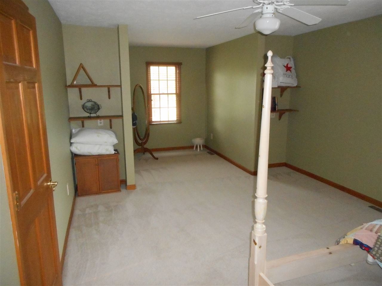 1407 Jackson Road South Bend, IN 46614 - Photo 17 of 36 Gallery Image 17