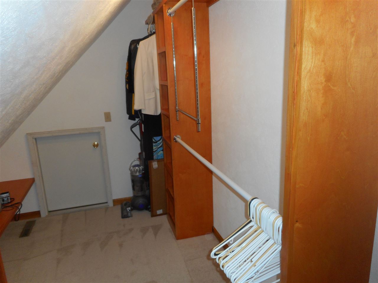 1407 Jackson Road South Bend, IN 46614 - Photo 18 of 36 Gallery Image 18