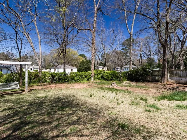 $1,995 | 1061 Dell Avenue Southeast, Smyrna, GA 30080