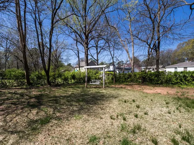 $1,995 | 1061 Dell Avenue Southeast, Smyrna, GA 30080