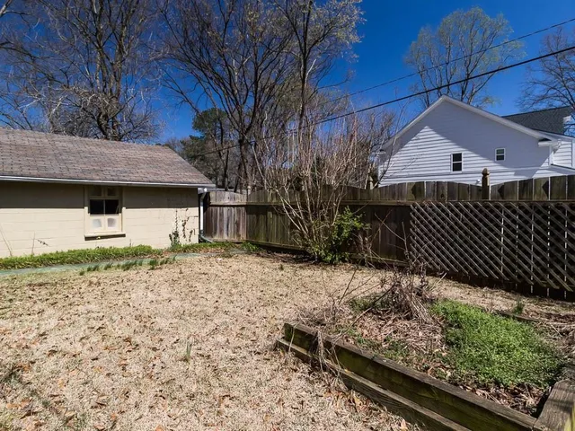 $1,995 | 1061 Dell Avenue Southeast, Smyrna, GA 30080