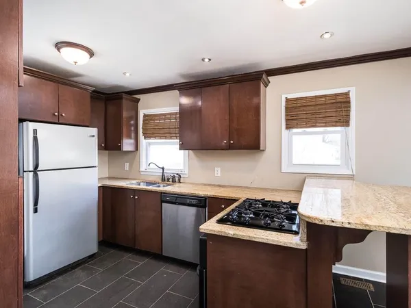 $1,995 | 1061 Dell Avenue Southeast, Smyrna, GA 30080