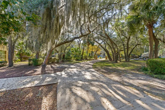 $1,200,000 | 19 Old Ferry Road, Shalimar, FL 32579