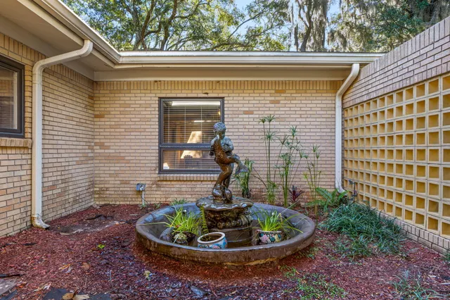 $1,200,000 | 19 Old Ferry Road, Shalimar, FL 32579